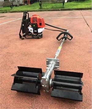 割草機(jī).jpg 割草機(jī).jpg